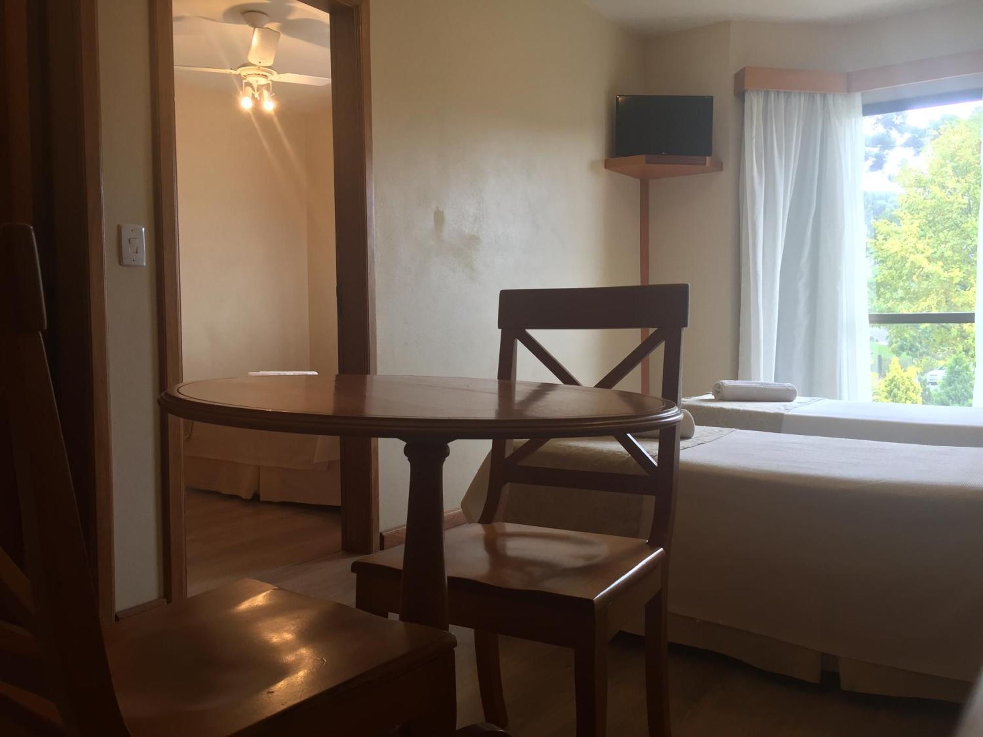 Hotel Tissiani Canela Ruang foto